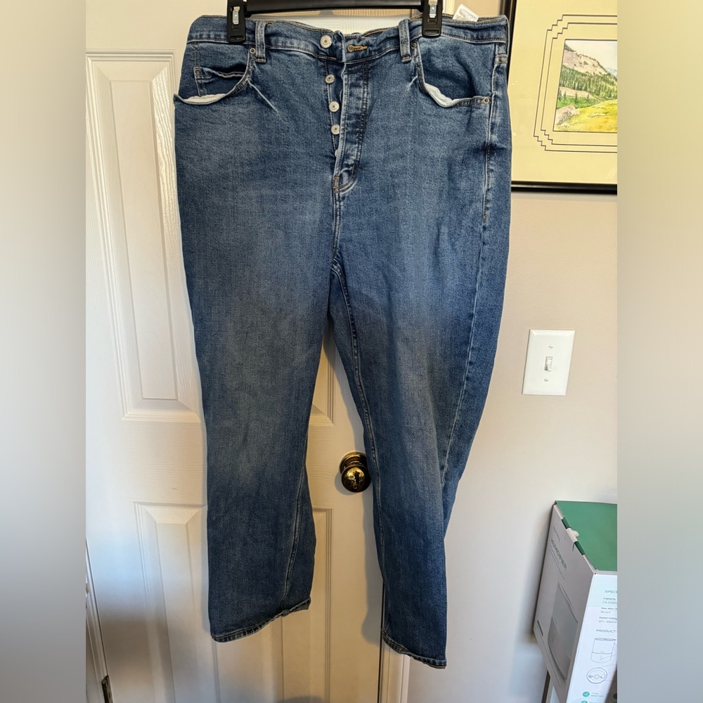 NWOT Old Navy jeans, Size 16